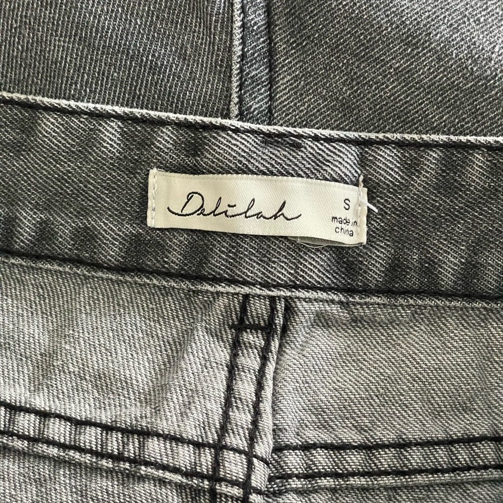 Delilah Heart High Waist Shorts - Picture 4 of 5